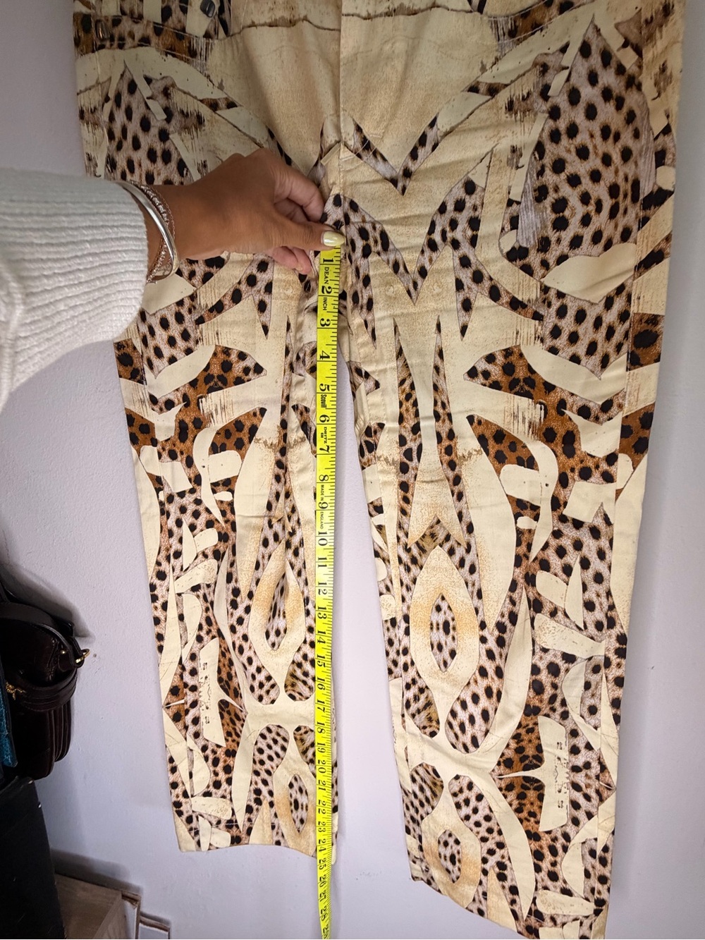 Roberto Cavalli Cream and Brown Leopard-Accent High-Waist Pants - Picture 8 of 10